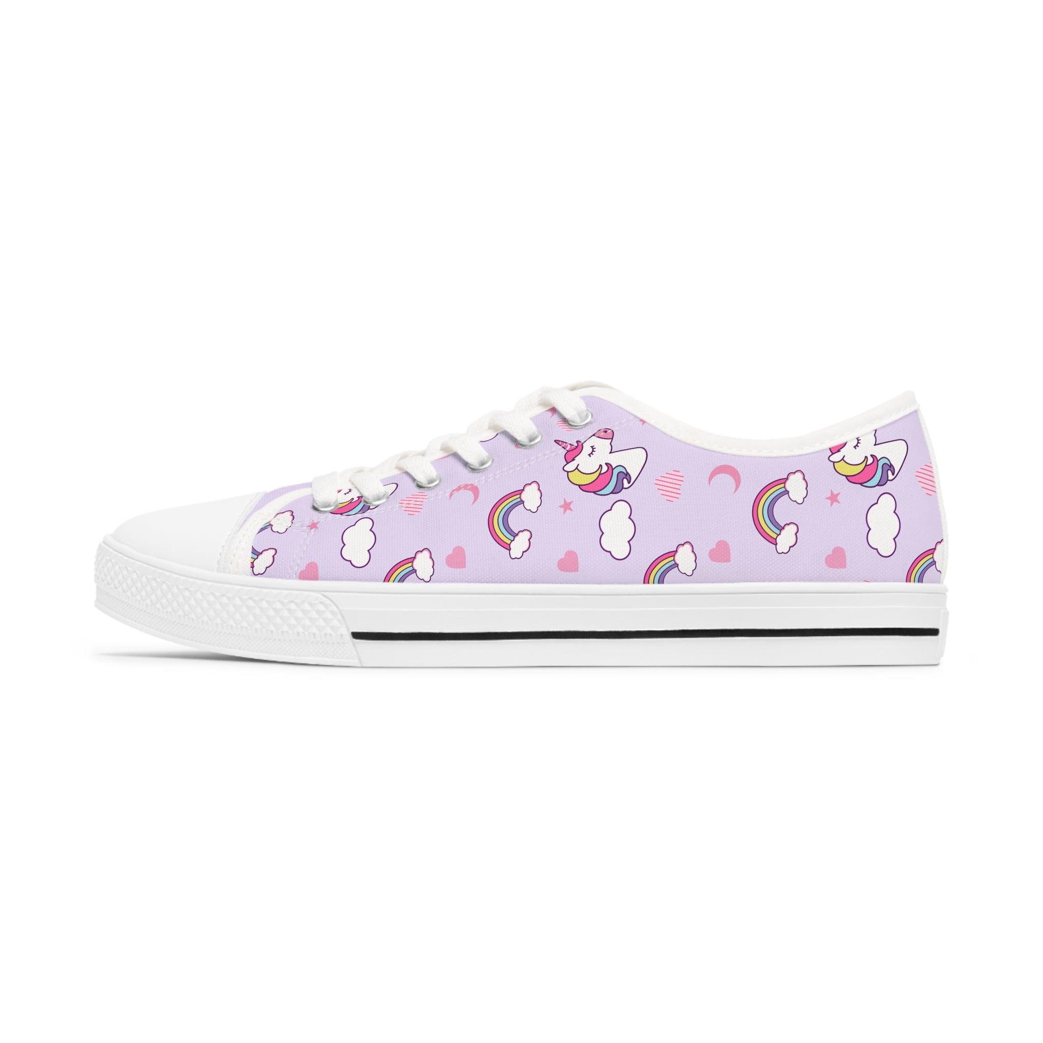 Pink flying unicorns in sky Women's Low Top Sneakers