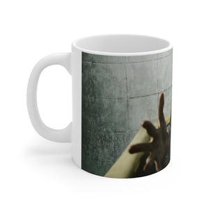 Creepy girl in bathtub Ceramic Mug 11oz