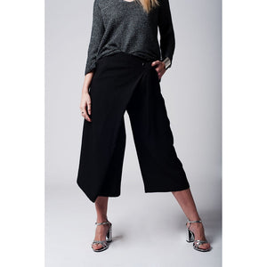 Black culotte with tie waist