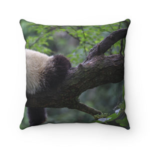 Panda bear sleeping Spun Polyester Square Pillow
