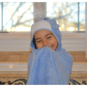 Bamboo rayon Whale Hooded Turkish Towel: Little Kid