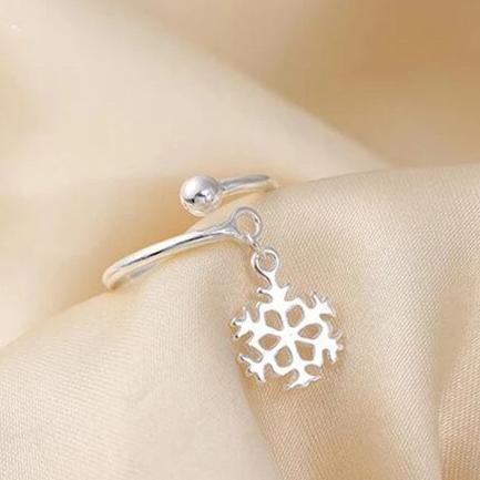 Sterling Silver Open Dangling Snowflake Ring