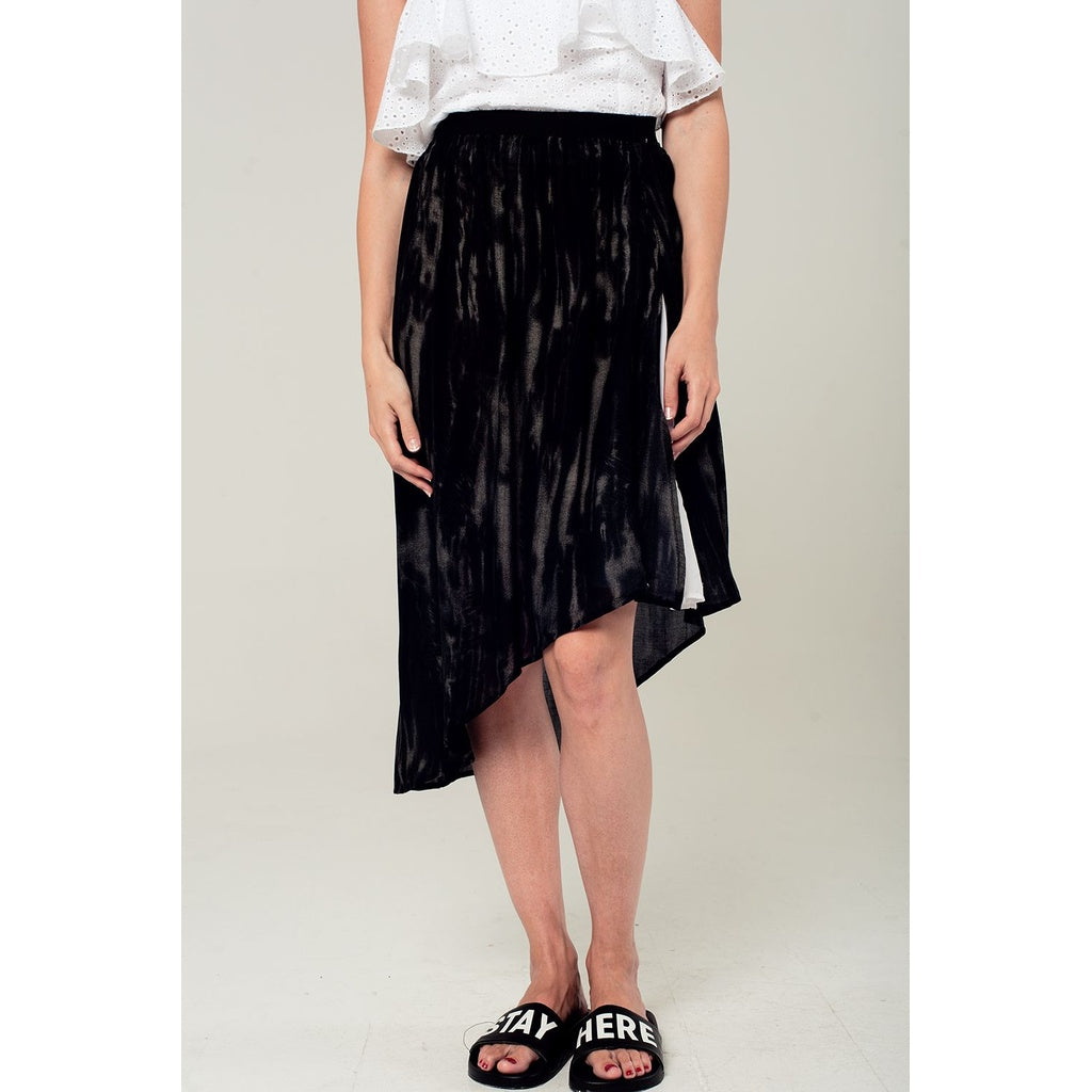 Asymmetric hem skirt in black and gray print
