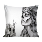 Skull Fantasy Art pillow cover